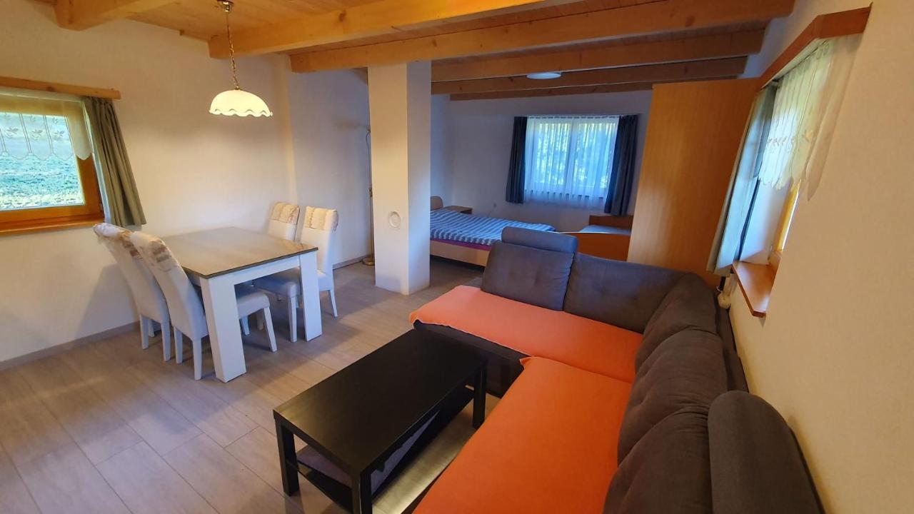 Hiska Ob Gozdu Villa Polzela Luaran gambar