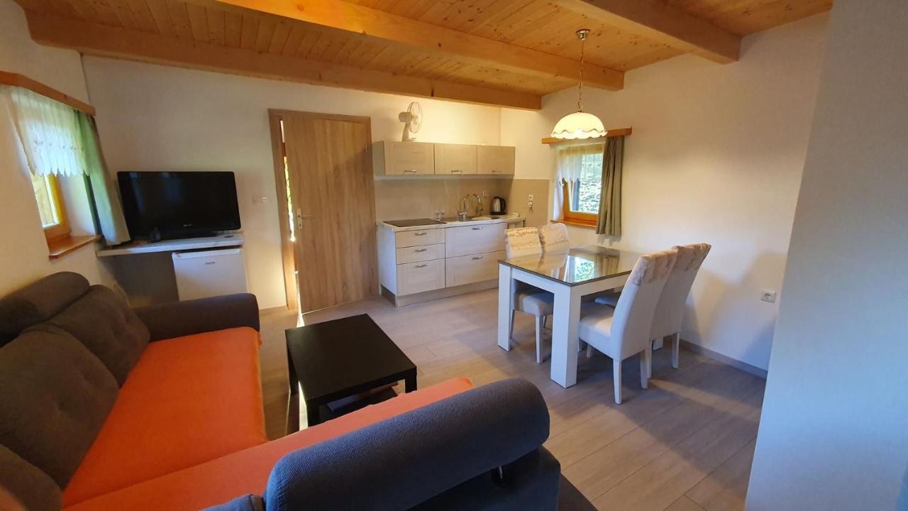 Hiska Ob Gozdu Villa Polzela Luaran gambar